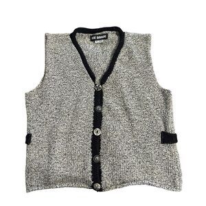 Vintage Ani Barrie knit vest with fun buttons medium